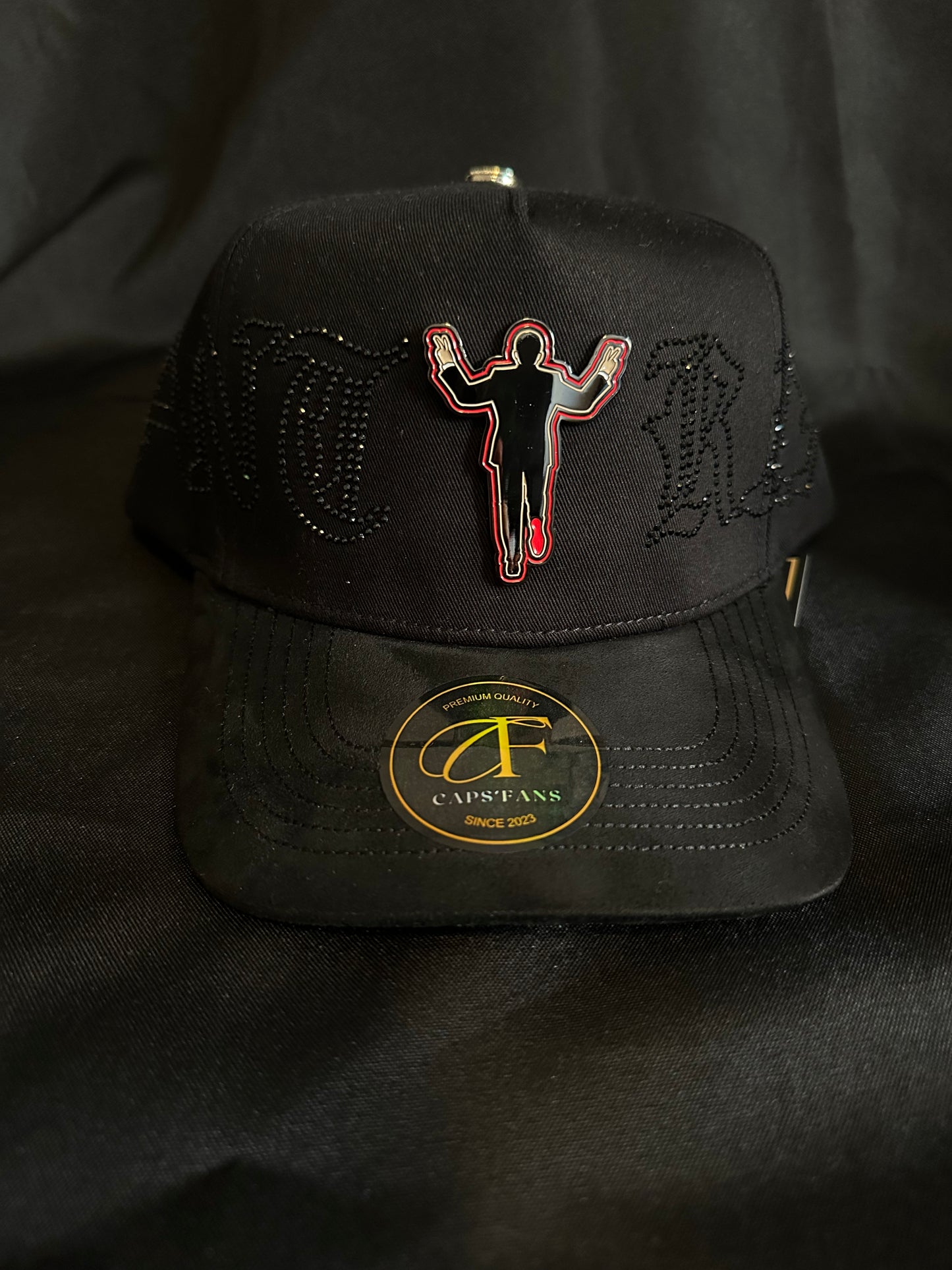 Gorra ÁNTRAX diamantada