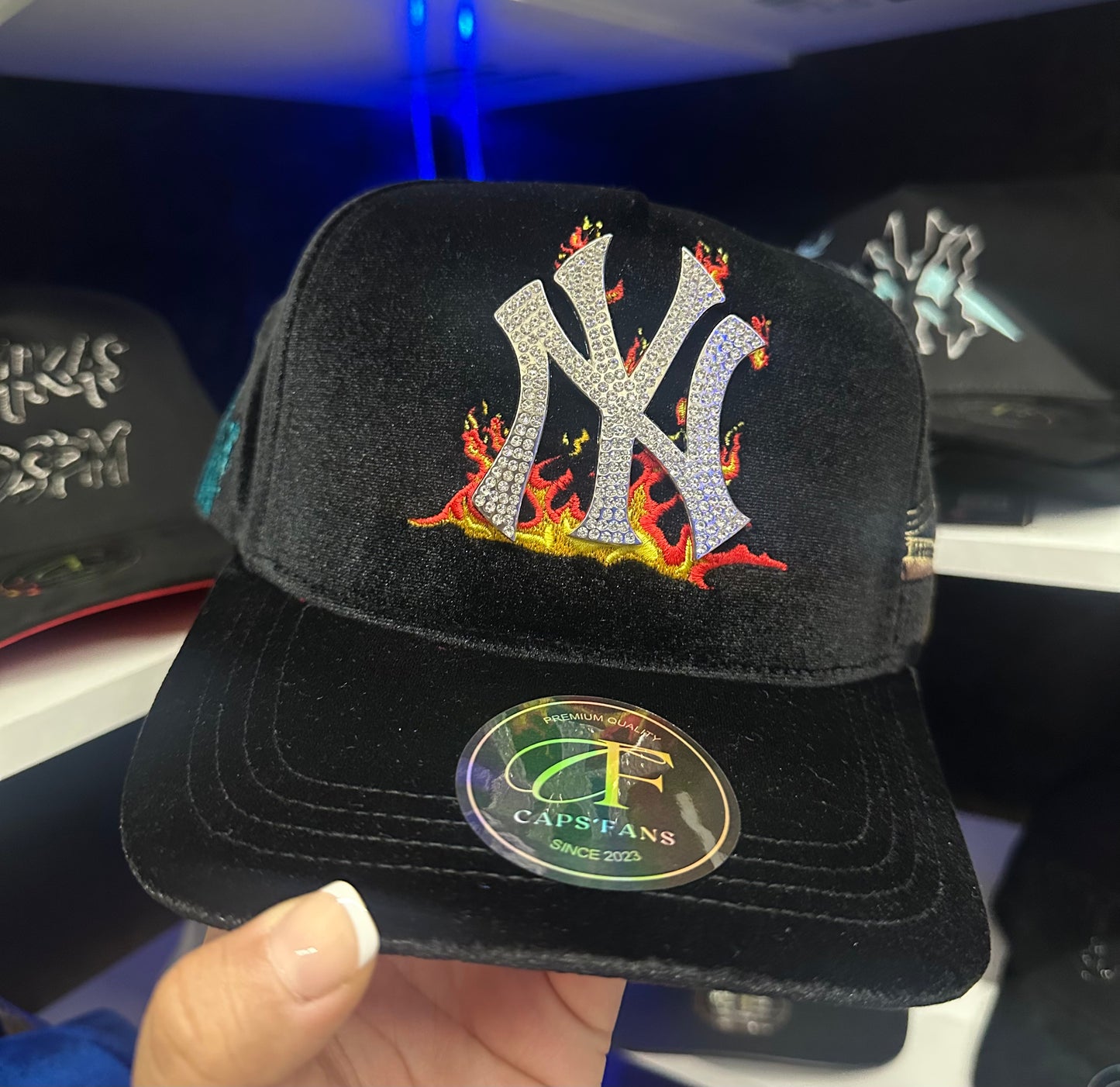 Gorra NEWYORK velvet black