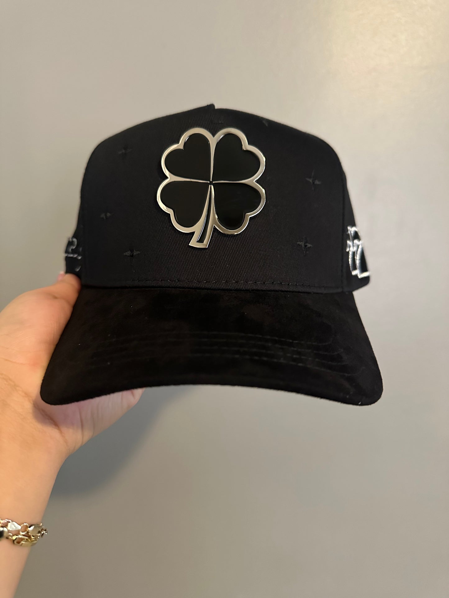 Gorra LUCKY silver