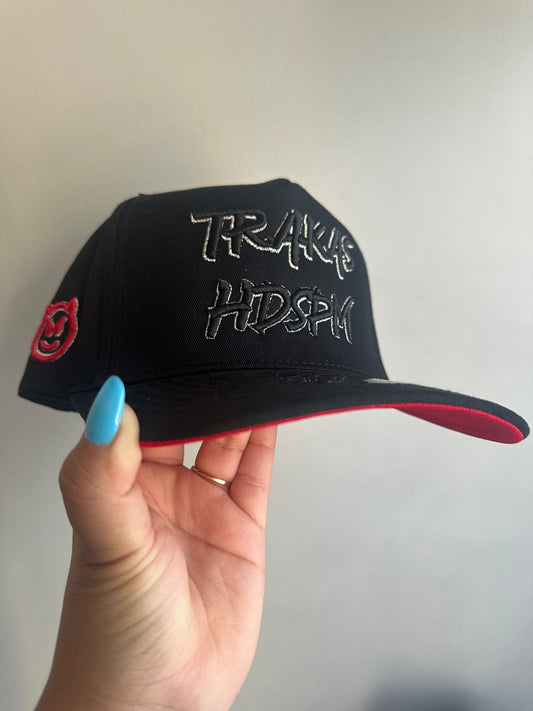 Gorra TRAKAS black and red